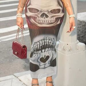 Edgy Skull Print Women's Skirt Mesh